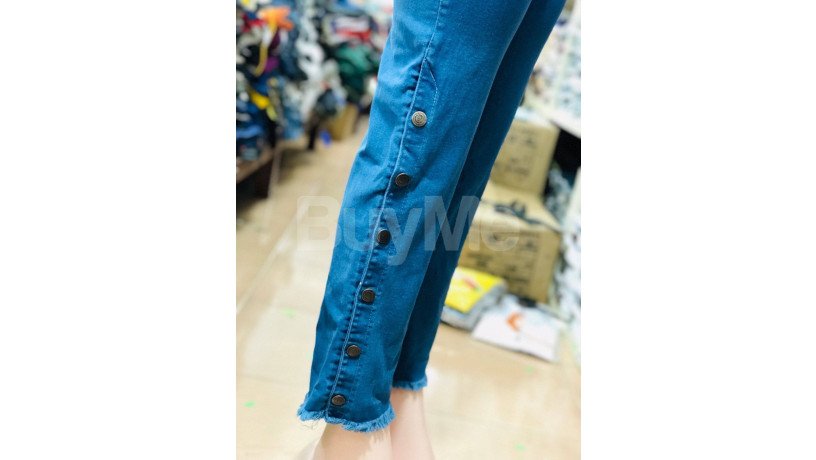 ladies-denim-cargo-pant-big-1