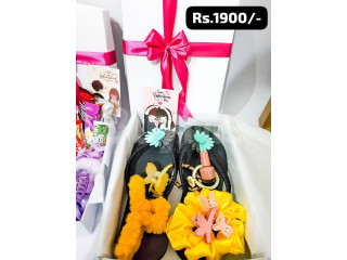 GIFT BOX