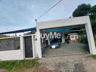 HOUSE AVAILABLE FOR SALE IN KANDY, PERADENIYA