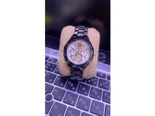 WOMEN NEW WATCH COLLECTION