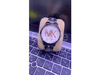 WOMEN NEW WATCH COLLECTION