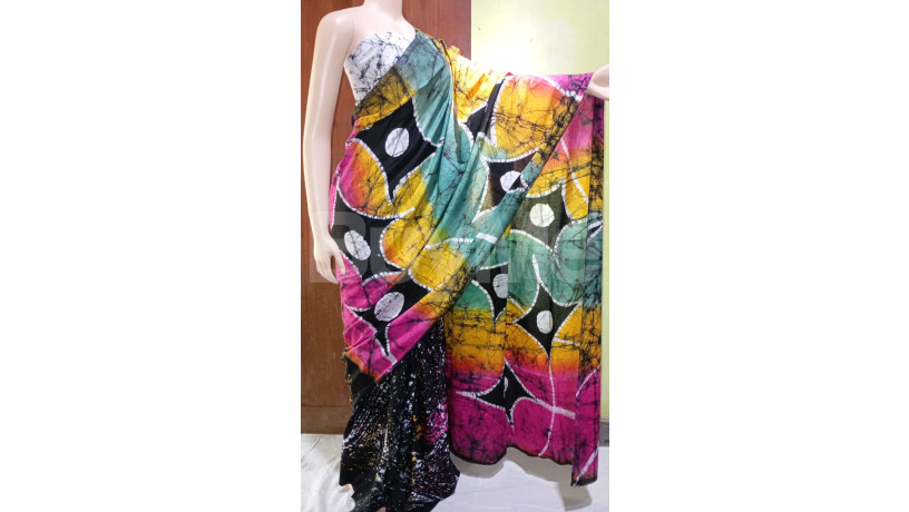 handmade-bathik-saree-big-0