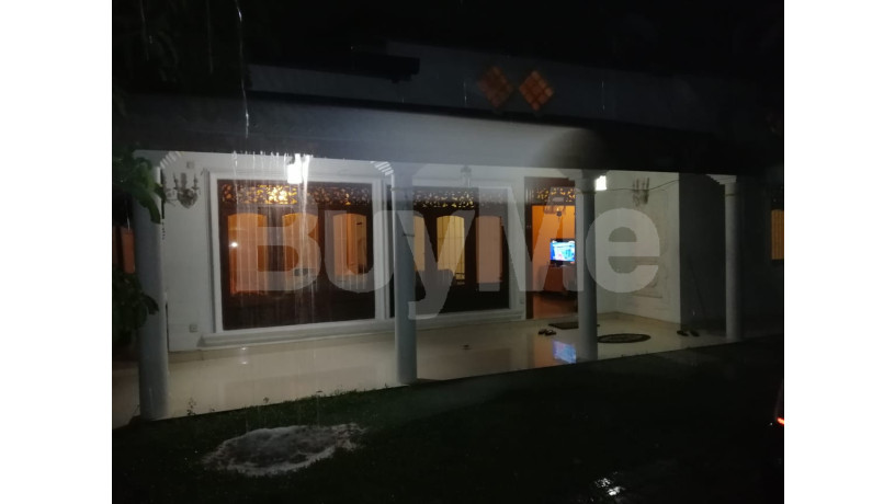house-for-sale-in-dalugama-temple-road-facing-big-2