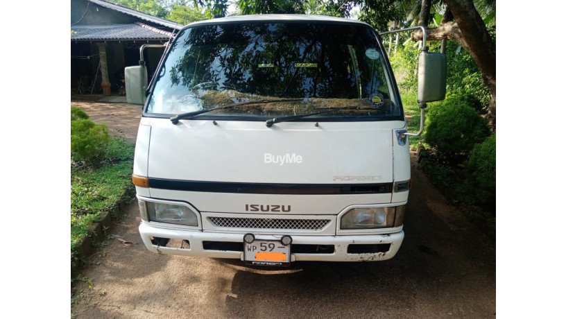 isuzu-fargo-1992-big-0