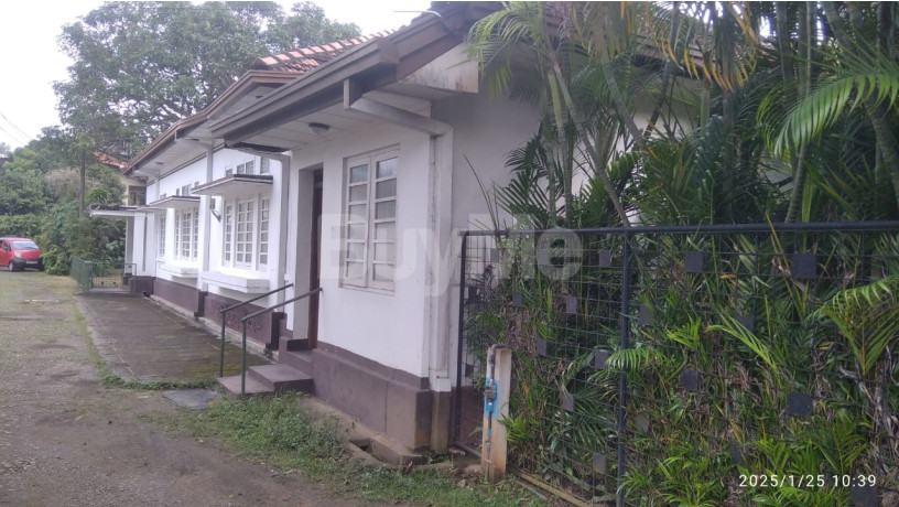 house-with-land-for-sale-colombo-09-big-5