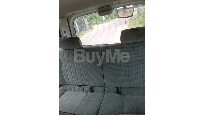 mazda-bongo-2007-big-3