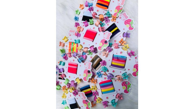 hair-clips-and-hair-bands-set-big-0