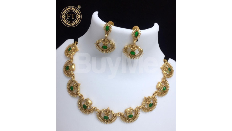 simple-wedding-wear-necklace-set-big-0