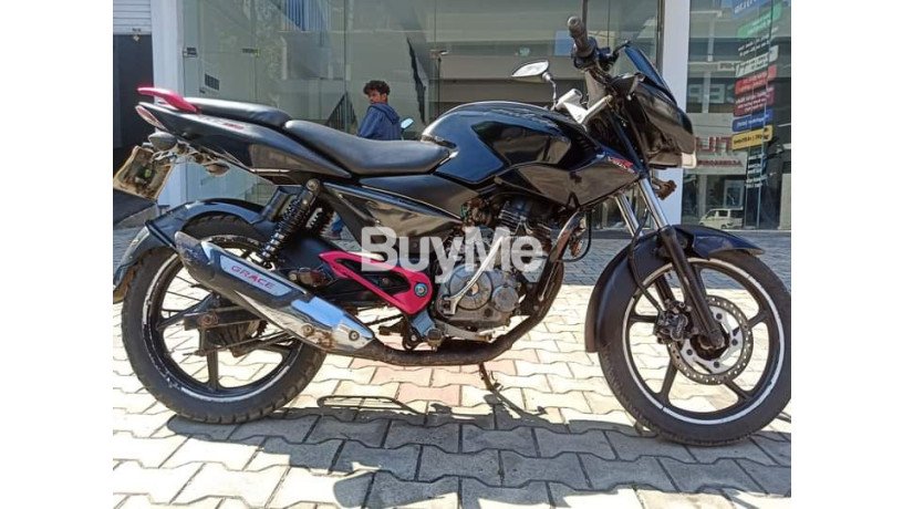 bajaj-pulsar-135-2012-big-6