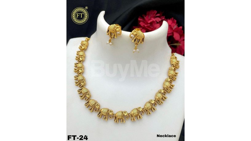 simple-wedding-wear-necklace-set-big-0