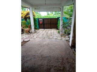 TWO-STOREY HOUSE FOR SALE IN BORALESGAMUWA