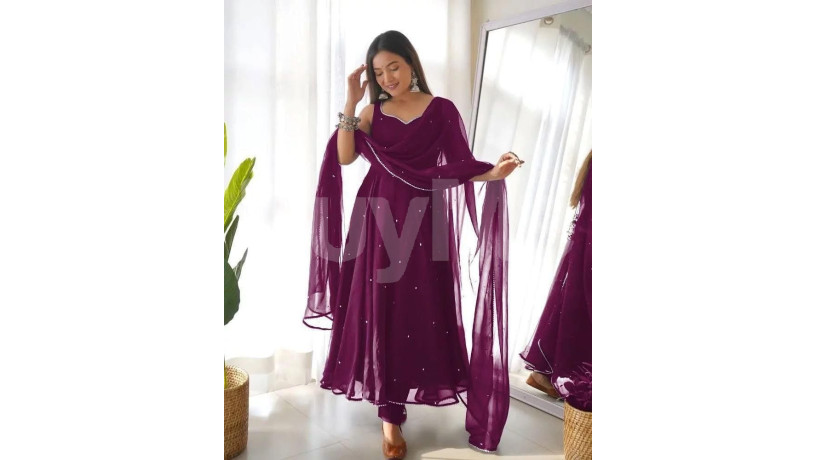 special-gown-dupatta-big-0