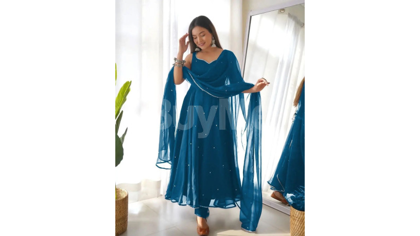 special-gown-dupatta-big-0