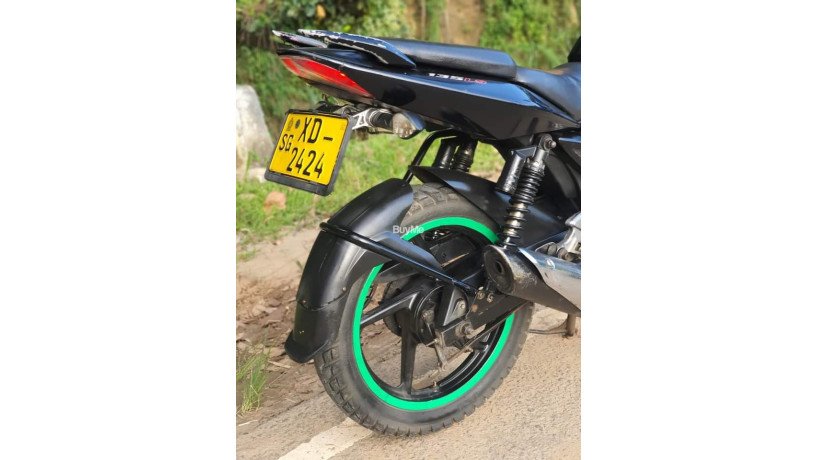 bajaj-pulsar-135-2011-big-4