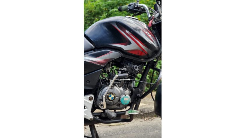 bajaj-discover-125-2015-bcj-big-2