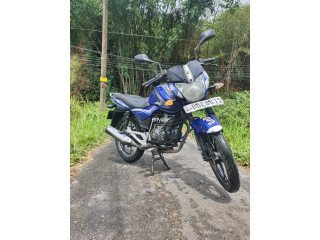 BAJAJ DISCOVER 125