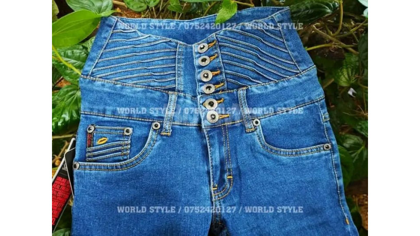 high-waist-denim-and-low-waist-denim-big-0