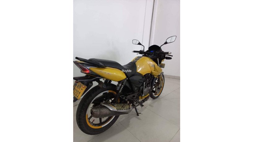 tvs-apache-180-2011-big-4