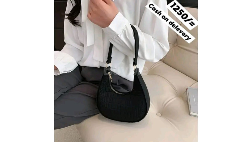 mini-handbag-big-0
