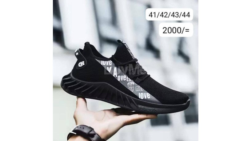 trendy-black-sneakers-designs-big-0