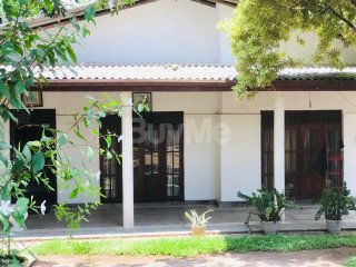 HOUSE FOR SALE IN PILIKUTTHTHUWA GAMPAHA