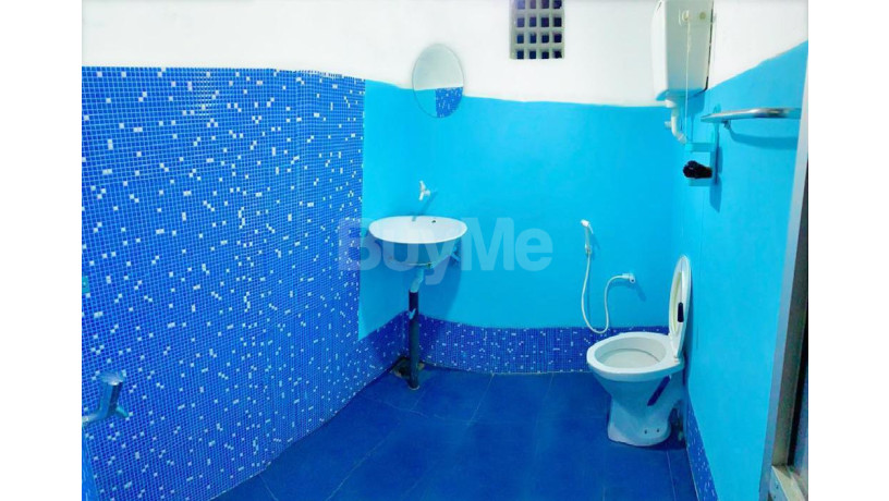 room-available-for-rent-in-matara-big-4