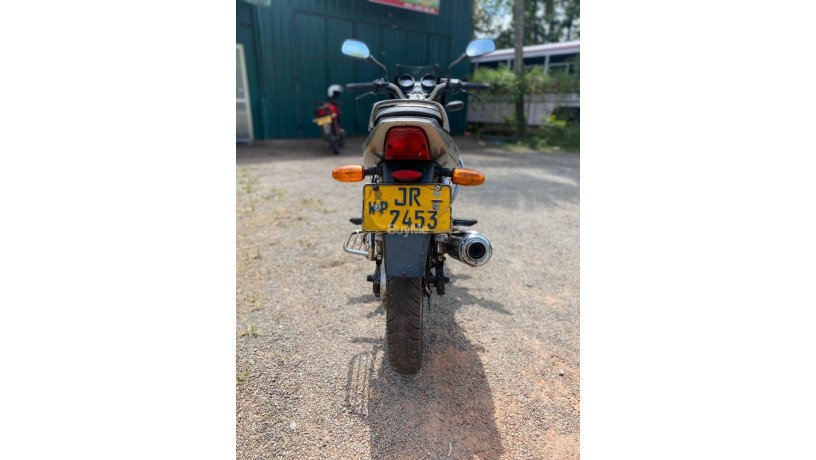 bajaj-pulsar-180-j-2005-big-3