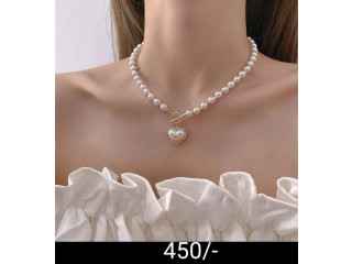 WHITE CHAIN