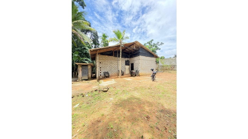 land-with-house-for-sale-in-padukka-big-0
