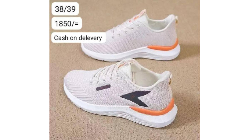 fashionable-ladies-sneakers-big-0