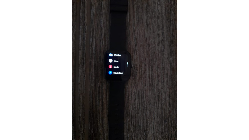 amazfit-bip-u-pro-with-an-extra-strap-big-2