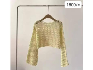 WOMEN'S CROP TOPS