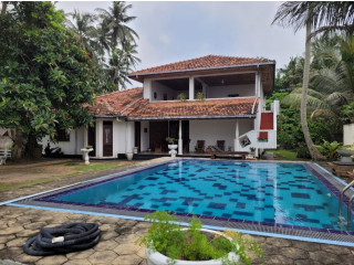 HOUSE FOR SALE IN AMBALANGODA