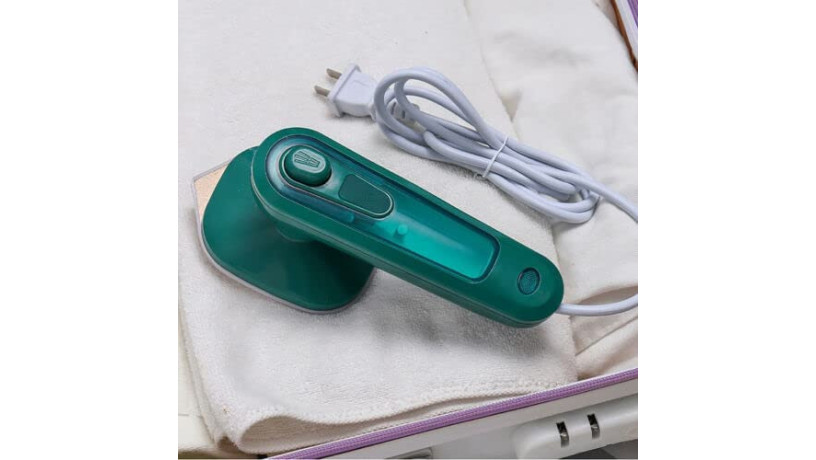 travel-iron-p00313-big-3