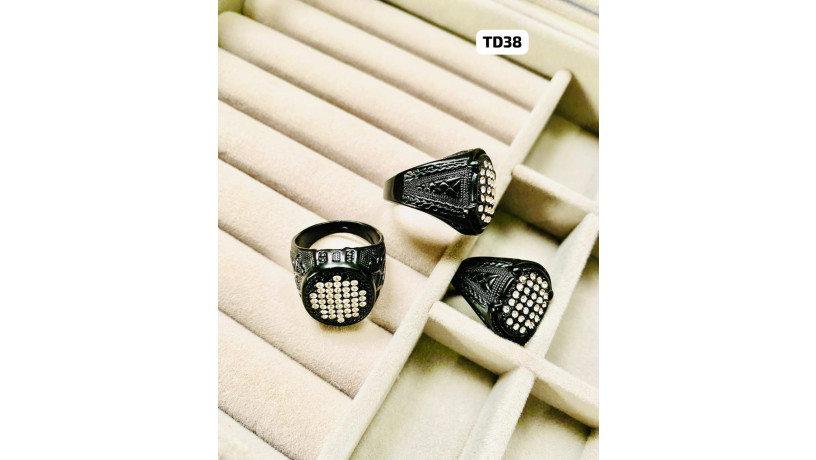 mens-ring-big-2
