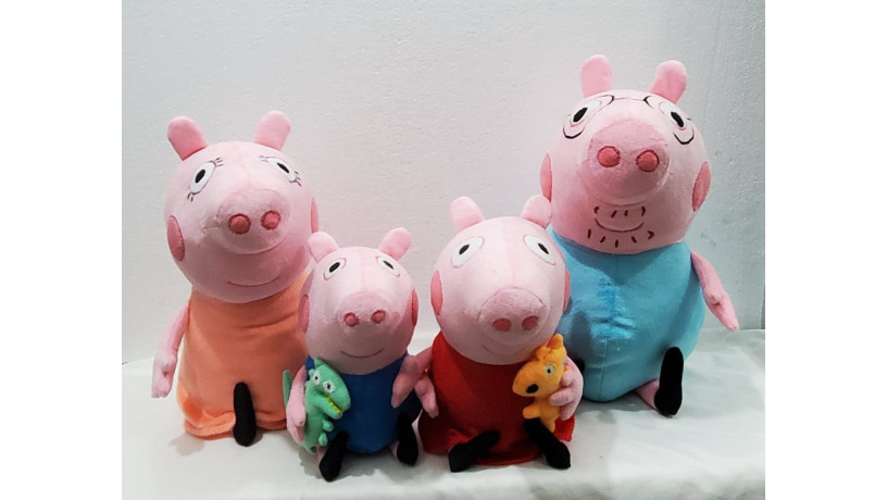 handmade-character-soft-toys-peppa-pig-family-big-0