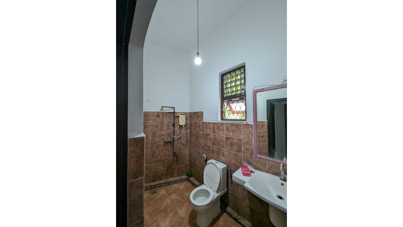 two-storey-house-for-sale-in-kohalwila-road-kelaniya-big-6