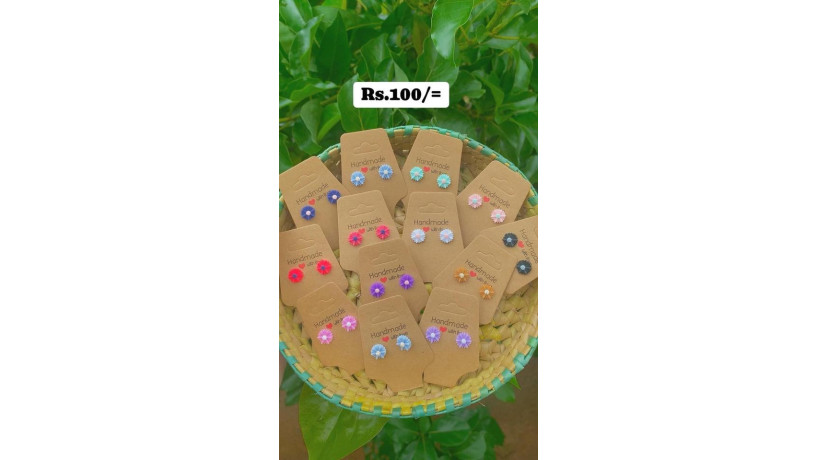 floral-design-earrings-big-0