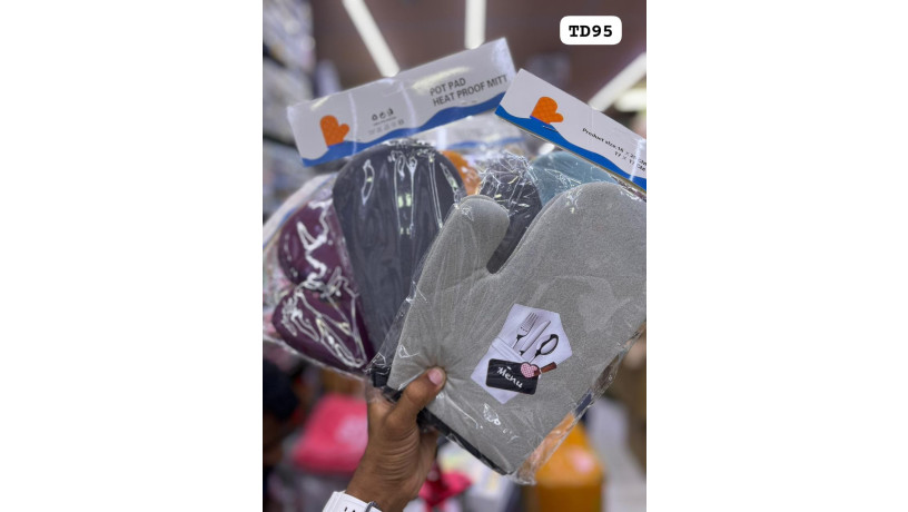 heat-proof-mitt-oven-gloves-random-color-big-0