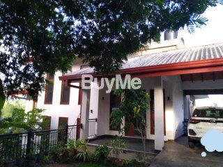 3 STORIES LUXURY HOUSE FOR SALE IN HARAGAMA - KANDY