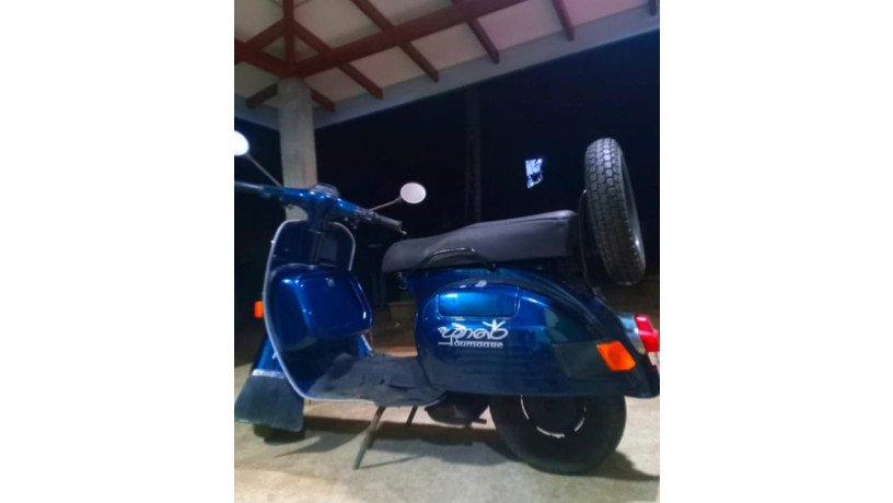 bajaj-byk-1996-big-0