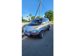 NISSAN SERENA VAN – 1992