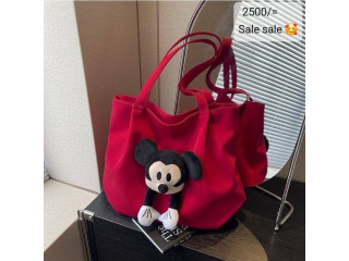 RED HANDBAG DESIGN