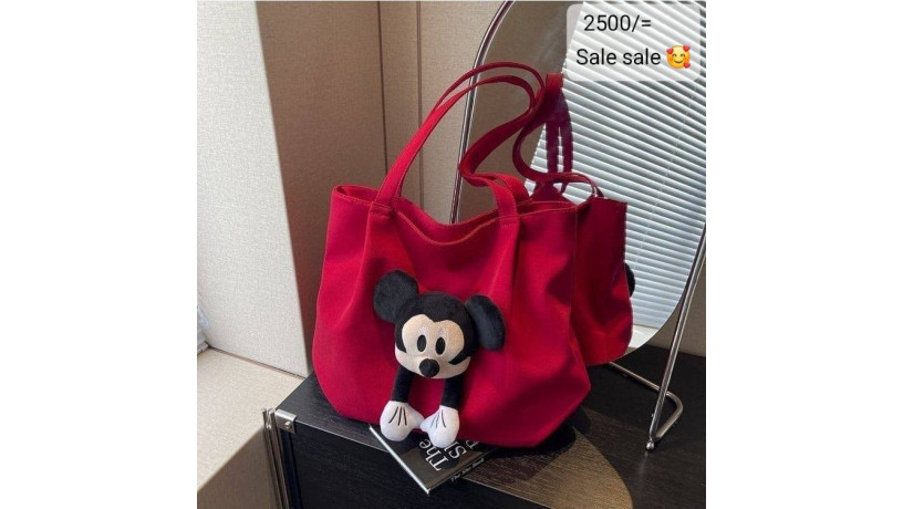 red-handbag-design-big-0