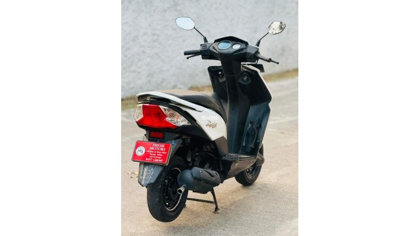 honda-dio-2014-big-4