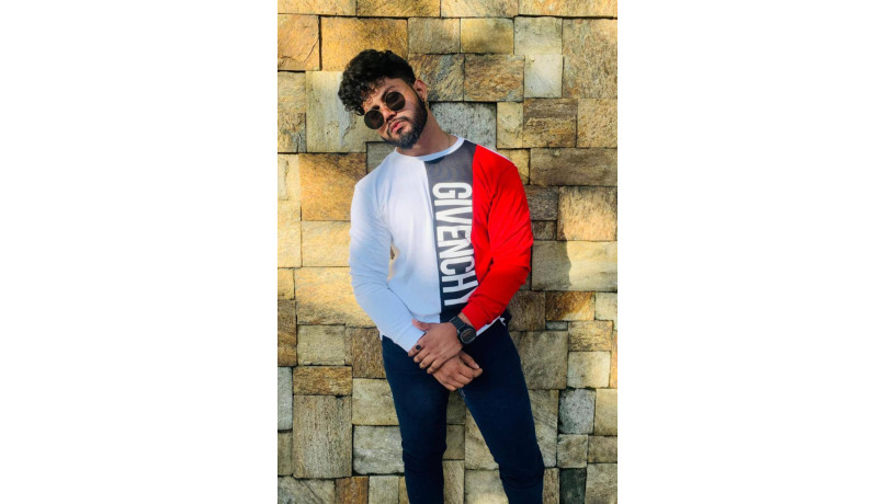 long-sleeve-t-shirt-big-0