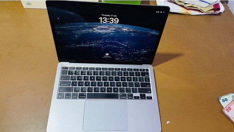apple-mac-book-m1-big-0
