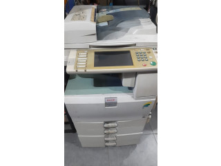 RICHO PHOTOCOPY COLOUR MACHINE