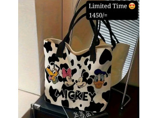 TRENDY WOMEN'S HANDBAGS
