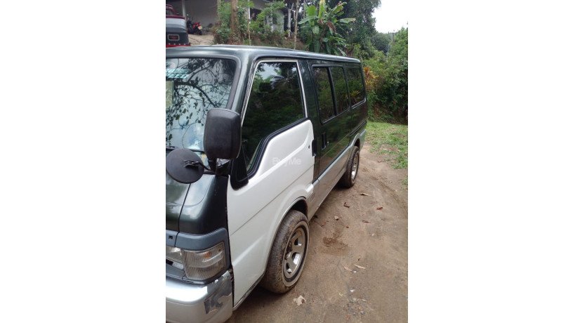 mazda-bongo-1991-big-1